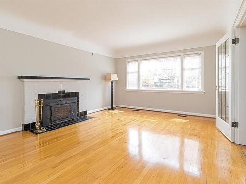 2214 Mcneill Ave, Oak Bay, BC - Indoor Photo Showing Living Room With Fireplace