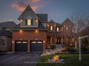 729 Quantra Cres, Newmarket, ON  - Outdoor With Facade 