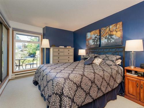 104-1518 Pandora Ave, Victoria, BC - Indoor Photo Showing Bedroom