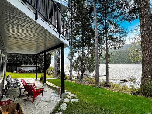 9792 Miracle Way, Youbou, BC - Outdoor With Balcony