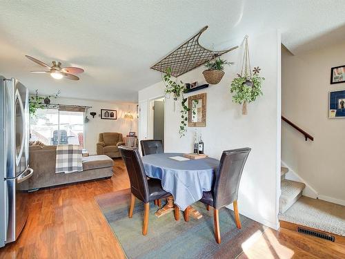 1296 Lawrence Avenue, Kelowna, BC - Indoor Photo Showing Dining Room
