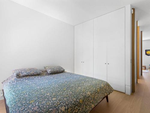 Master bedroom - 5123 Av. De L'Esplanade, Montréal (Le Plateau-Mont-Royal), QC - Indoor Photo Showing Bedroom