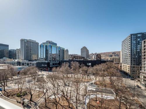 Exterior - 802-2300 Rue Tupper, Montréal (Ville-Marie), QC - Outdoor With View