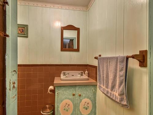 Salle d'eau - 150 Ch. Guénette, Sainte-Marguerite-Du-Lac-Masson, QC - Indoor Photo Showing Bathroom