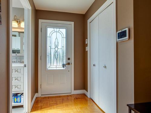 Hall - 111 Rue Perce-Neige, Otterburn Park, QC - Indoor Photo Showing Other Room