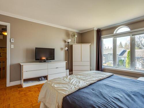 Master bedroom - 111 Rue Perce-Neige, Otterburn Park, QC - Indoor Photo Showing Bedroom