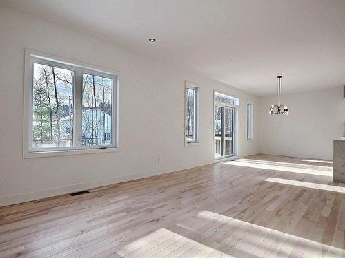 Interior - Rue Des Bouleaux, L'Assomption, QC - Indoor Photo Showing Other Room