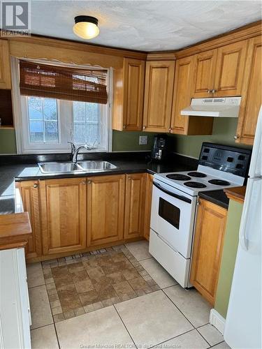 2290 Acadie, Cap Pele, NB - Indoor Photo Showing Kitchen With Double Sink