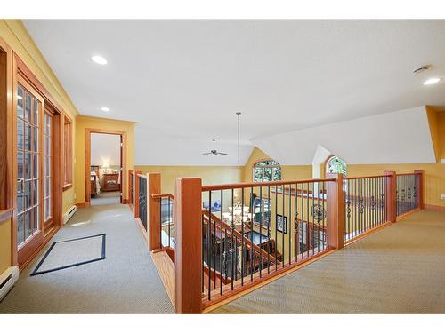 4815 Lakehill Rd, Windermere, BC - Indoor Photo Showing Other Room
