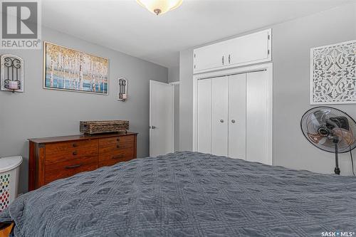 2501 Cumberland Avenue S, Saskatoon, SK - Indoor Photo Showing Bedroom
