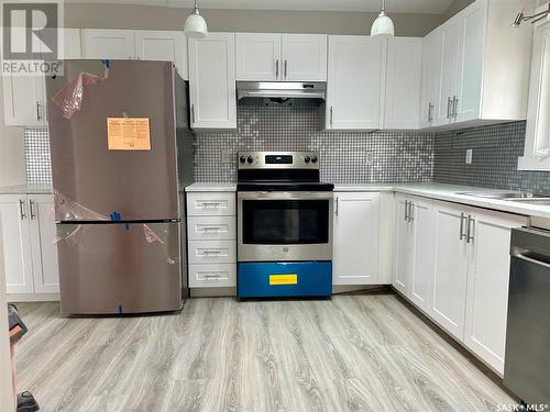 1237 Edgar Street, Regina, SK - Indoor Photo Showing Kitchen With Upgraded Kitchen