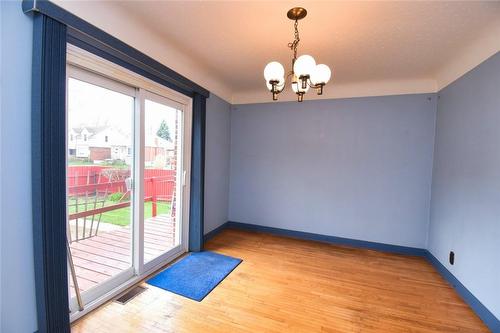 318 Brucedale Avenue E, Hamilton, ON - Indoor Photo Showing Other Room