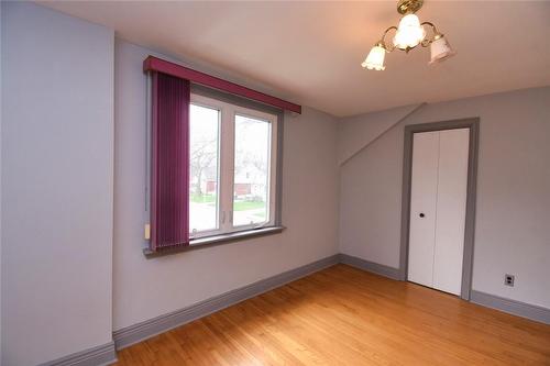 318 Brucedale Avenue E, Hamilton, ON - Indoor Photo Showing Other Room