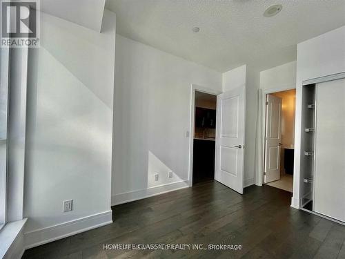 #1105Se -9199 Yonge St, Richmond Hill, ON - Indoor Photo Showing Other Room