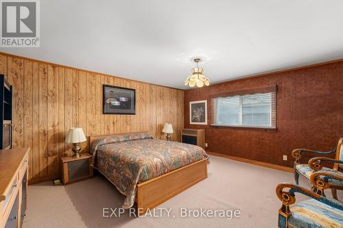 651 Duclos Point Road, Georgina, ON - Indoor Photo Showing Bedroom