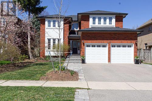 2168 Winding Woods Dr, Oakville, ON - Outdoor With Facade