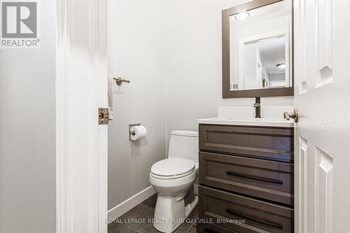 2168 Winding Woods Dr, Oakville, ON - Indoor Photo Showing Bathroom