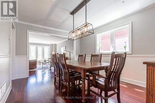 2168 Winding Woods Dr, Oakville, ON - Indoor Photo Showing Dining Room
