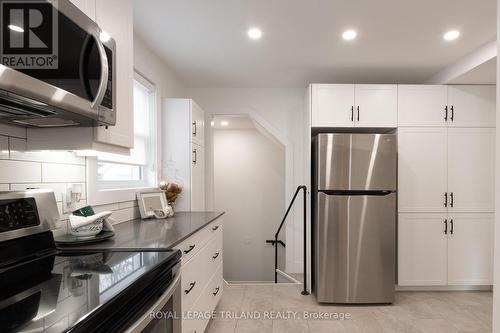 91 Iroquois Ave, London, ON - Indoor Photo Showing Kitchen