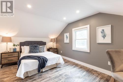 91 Iroquois Ave, London, ON - Indoor Photo Showing Bedroom