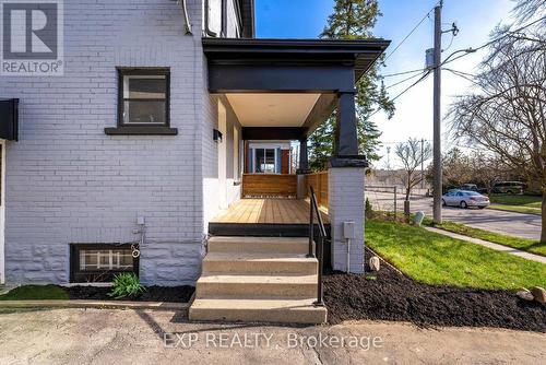 178 Kent Ave, Kitchener, ON - Outdoor