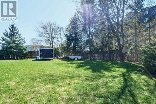 30 Mcgregor Court, St. Thomas, ON - Outdoor With Backyard