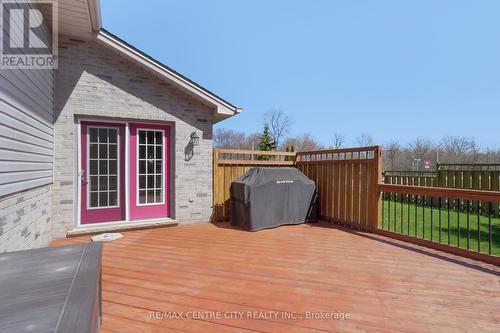 30 Mcgregor Crt, St. Thomas, ON - Outdoor With Exterior