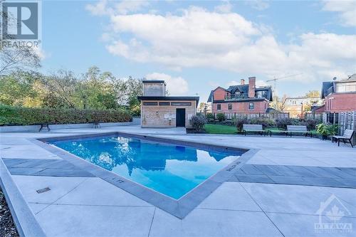Heated salt water pool - 373 Laurier Avenue E Unit#406, Ottawa, ON - Outdoor With In Ground Pool
