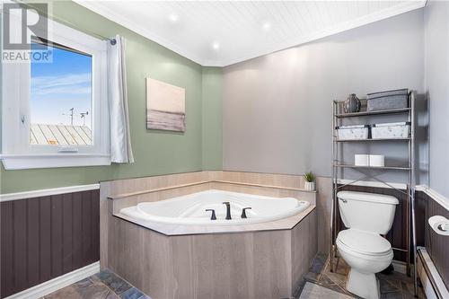 Large soaker tub - 7 Fourth Street, Crysler, ON - Indoor Photo Showing Bathroom