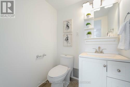 #606 -20 Edgecliffe Gfwy, Toronto, ON - Indoor Photo Showing Bathroom