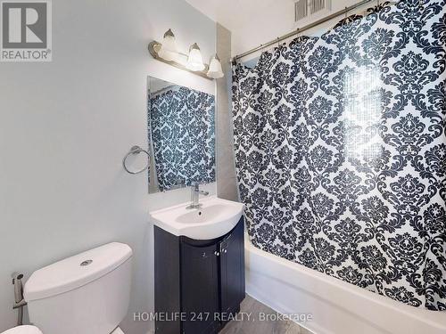 3 - 740 Kennedy Road, Toronto, ON - Indoor Photo Showing Bathroom