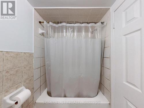 3 - 740 Kennedy Road, Toronto, ON - Indoor Photo Showing Bathroom
