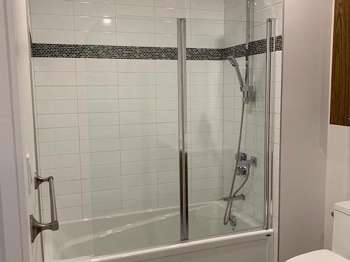 Salle de bains - 201-30 Rue D'Ambre, Candiac, QC - Indoor Photo Showing Bathroom