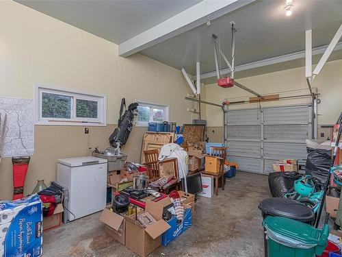 3141 Chapman Rd, Chemainus, BC - Indoor Photo Showing Garage