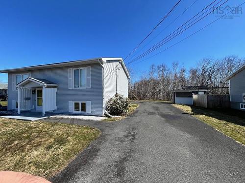 6 Carendalee Crescent, Glace Bay, NS 
