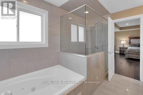 1115 Cora Greenwood Drive, Windsor, ON - Indoor Photo Showing Bathroom