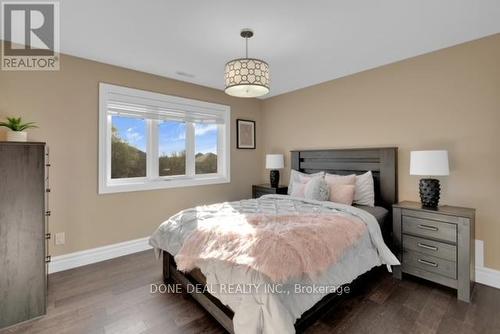 1115 Cora Greenwood Drive, Windsor, ON - Indoor Photo Showing Bedroom