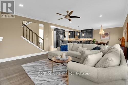 1115 Cora Greenwood Drive, Windsor, ON - Indoor Photo Showing Living Room