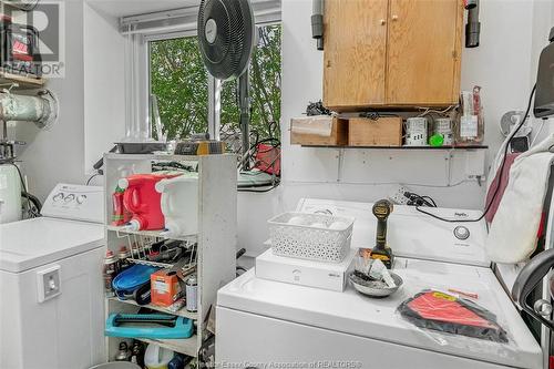 1523-27 Shepherd Street East, Windsor, ON - Indoor Photo Showing Laundry Room