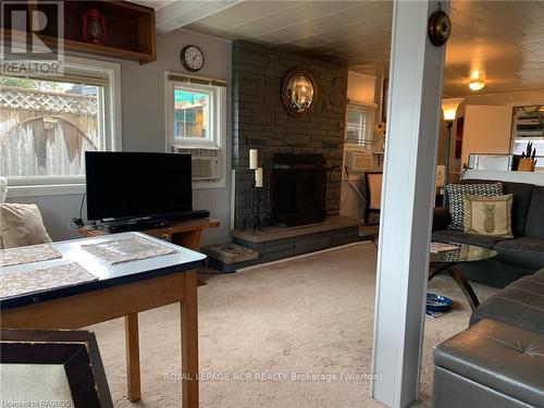 9 Lakeshore Boulevard S, South Bruce Peninsula, ON - Indoor Photo Showing Other Room With Fireplace