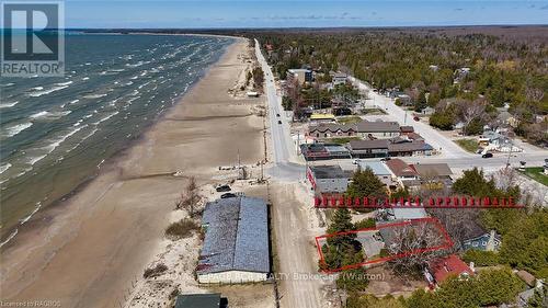 9 Lakeshore Boulevard S, South Bruce Peninsula, ON - Outdoor With View