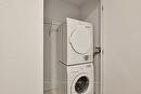 4507-488 University Ave, Toronto, ON  - Indoor Photo Showing Laundry Room 