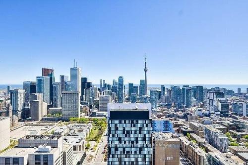 4507-488 University Ave, Toronto, ON - Outdoor With View