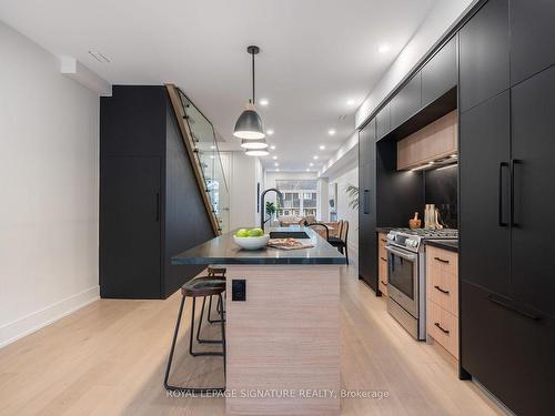 26 Harriet St, Toronto, ON - Indoor Photo Showing Kitchen With Upgraded Kitchen