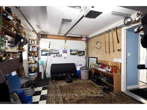 14 Brackenbury St, Grey Highlands, ON - Indoor Photo Showing Garage