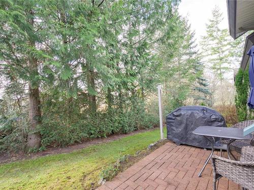 25-4525 Wilkinson Rd, Saanich, BC - Outdoor With Deck Patio Veranda