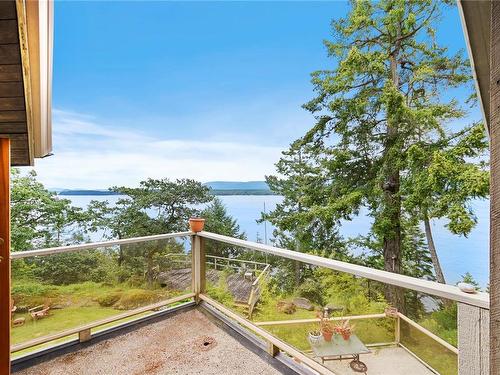 2565 Islands View Dr, Gabriola Island, BC - Outdoor With Body Of Water With View