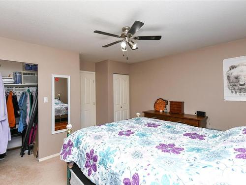A-2260 Embleton Cres, Courtenay, BC - Indoor Photo Showing Bedroom