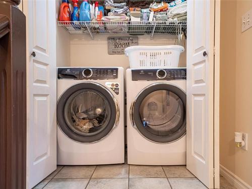 27 Nathan Road, Enderby, BC - Indoor Photo Showing Laundry Room