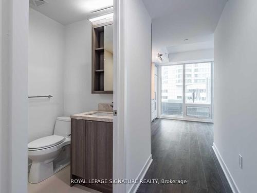 2211-115 Blue Jays Way, Toronto, ON - Indoor Photo Showing Bathroom